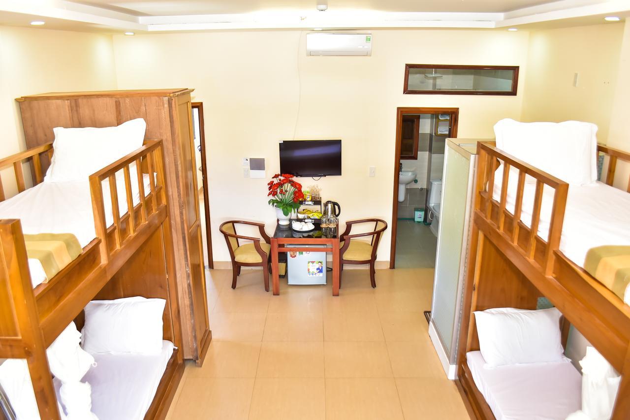 Sea View Dn Hotel Da Nang Bagian luar foto