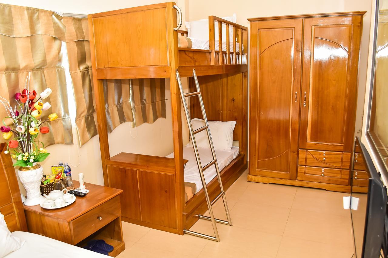 Sea View Dn Hotel Da Nang Bagian luar foto